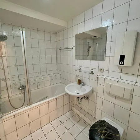 شقة Mit Balkon - Naehe Chio Aachen